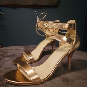 David's Bridal Rose Gold Tie Front Heels Size 8.5